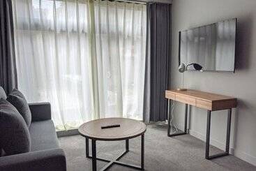 Clarion Apartments South Melbourne