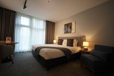 Clarion Apartments South Melbourne