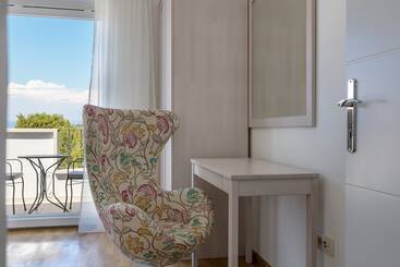Family Villa Makarac Perfect Place To Get Away And Relax