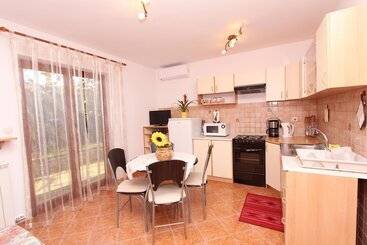Guests House Sanja
