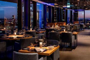 هتل Meliá Frankfurt City