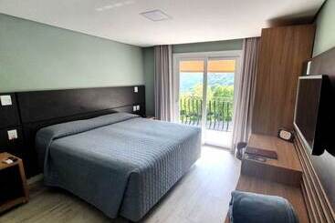 هتل Sky Palace