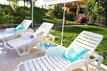 Sunflower House With A Pool