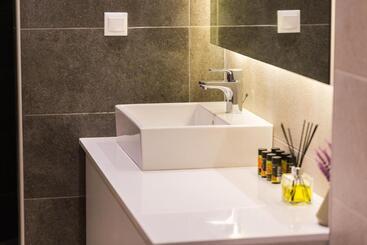 Villa Aelia I Modern & Ideal For Large Groups