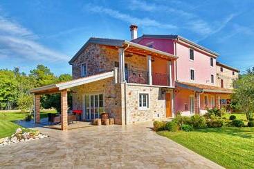 Villa Manuela