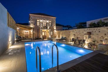 דירות לתיירים Villa Theta