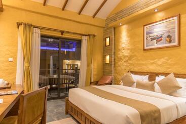هتل Bar Peepal Resort