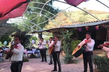 هتل Spa Campestre Los Adobes