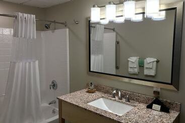 Bar Harbor Villager Motel   Downtown