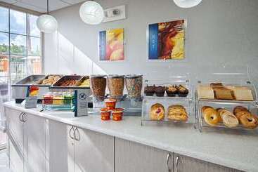 هتل Best Western Fort Myers Inn And Suites