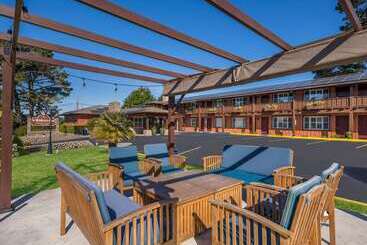 هتل Clarion  Collection Wilkie S Inn Pacific Grove  Monterey