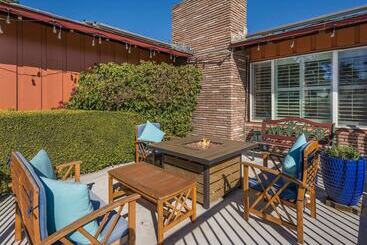 هتل Clarion  Collection Wilkie S Inn Pacific Grove  Monterey