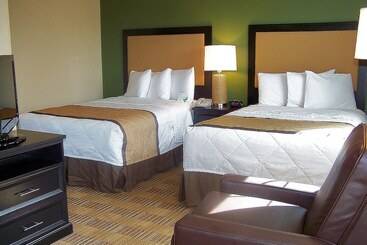 هتل Extended Stay America Select Suites Orlando Maitland Summit Tower Blvd