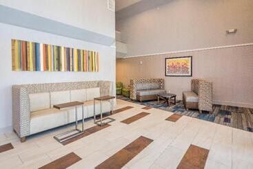 هتل Holiday Inn Express   Sunnyvale   Silicon Valley, An Ihg