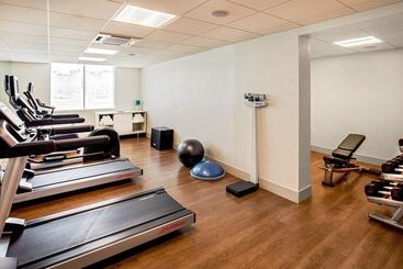 هتل Holiday Inn Express Chesapeake   Norfolk, An Ihg