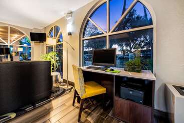 هتل La Quinta By Wyndham Fort Lauderdale Tamarac