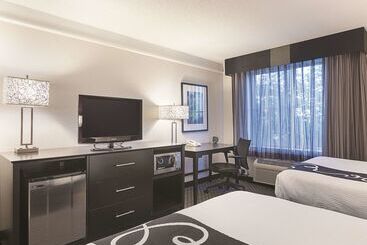 هتل La Quinta By Wyndham Fort Lauderdale Tamarac