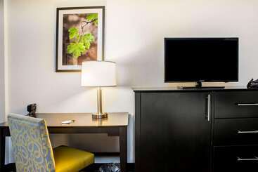 هتل La Quinta By Wyndham Fort Lauderdale Tamarac