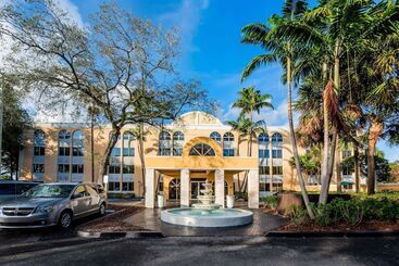 هتل La Quinta By Wyndham Fort Lauderdale Tamarac