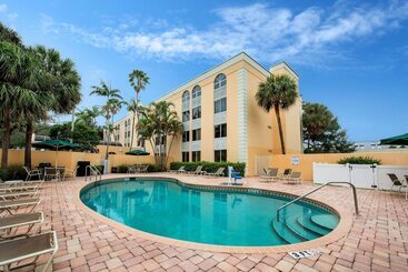 هتل La Quinta By Wyndham Fort Lauderdale Tamarac