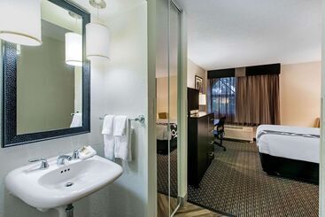 هتل La Quinta By Wyndham Fort Lauderdale Tamarac