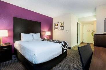 هتل La Quinta By Wyndham Fort Lauderdale Tamarac