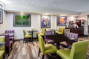 هتل La Quinta By Wyndham Fort Lauderdale Tamarac