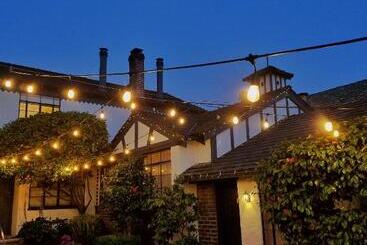 هتل The Vagabond S House Boutique Inn