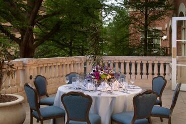 هتل The Westin Riverwalk, San Antonio
