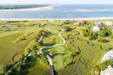 Wild Dunes Resort – Sweetgrass Inn And Boardwalk Inn