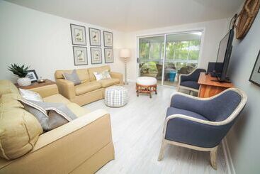 Wild Dunes Resort – Sweetgrass Inn And Boardwalk Inn