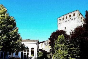 تختخواب و صبحانه Al Torrione