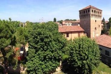 تختخواب و صبحانه Al Torrione