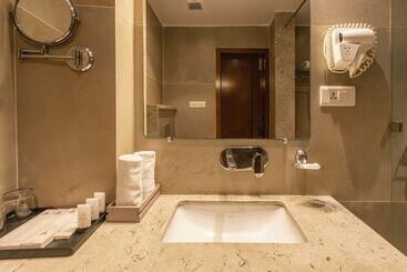 酒店 Amritara Sadka Amritsar