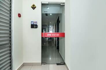 בית מלון כפרי Oyo 89965 Stay Inn Ii