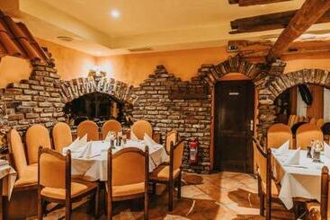 هتل Restaurant Adria Stuben Brühl