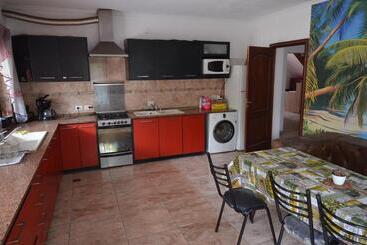 پانسیون Hostel Aeropuerto Ezeiza 10 Minutos De Aeropuerto