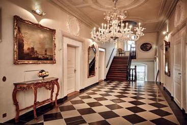 בית מלון כפרי Schloss Freudental