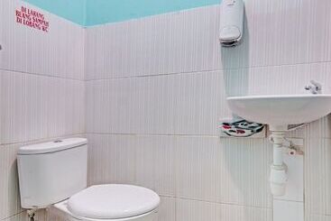 هتل Oyo 3063 Residence 22