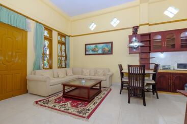 هتل Oyo 3088 Green Valley House