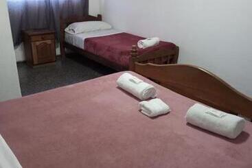 هتل La Nueva Estancia