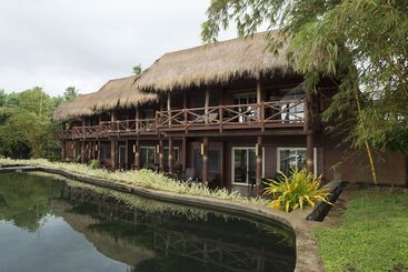 Coconuts Beach Club Resort And Spa