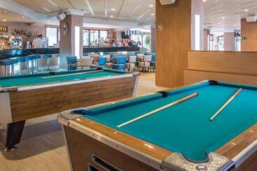 Golden Avenida Family Suites 4