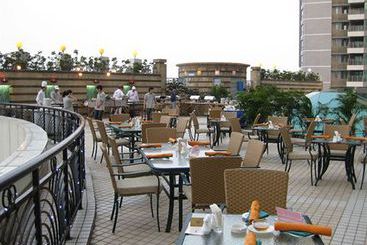 Harbourview Hotel & Resort