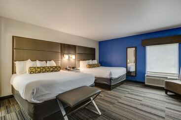 هتل Alexis Inn And Suites