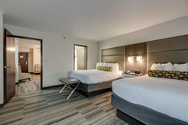 هتل Alexis Inn And Suites