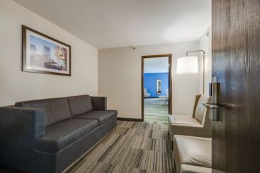 هتل Alexis Inn And Suites