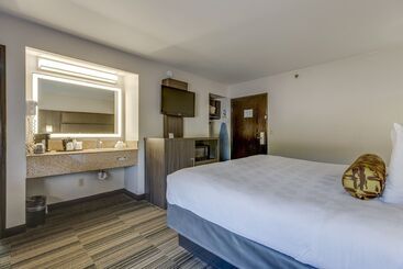 هتل Alexis Inn And Suites