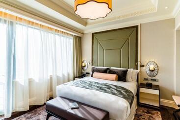 Hotel Caravelle Saigon