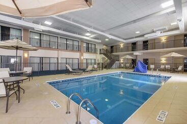 هتل Doubletree By Hilton Downtown Wilmington   Legal District